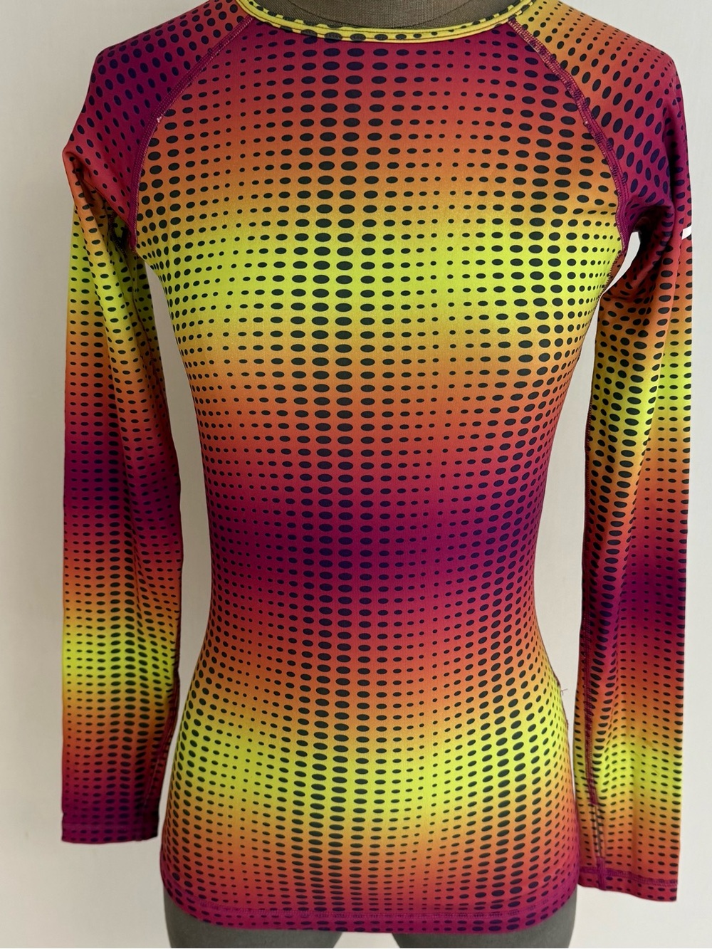 NIKE PRO Women’s Long Sleeve Running Gradient Dot Top NWT